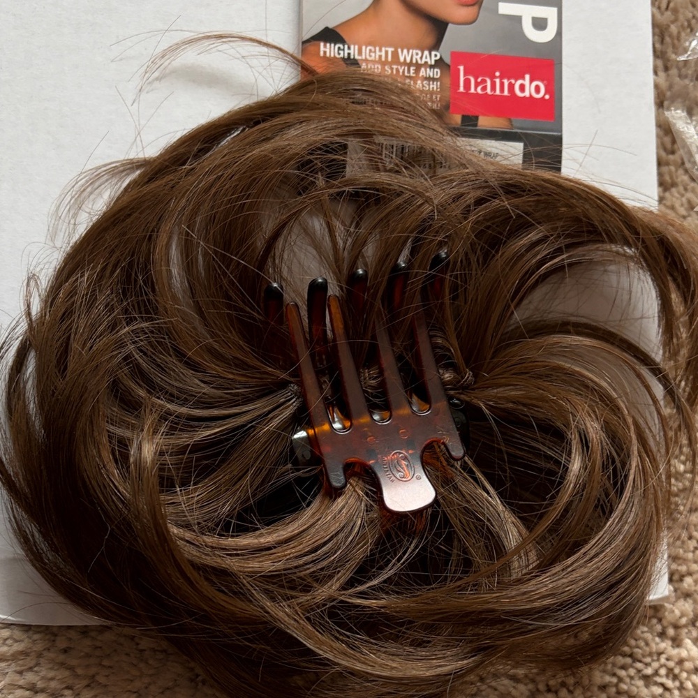 Hairdo Brown Hair Wraps. OS. All synthetic. - Picture 9 of 13